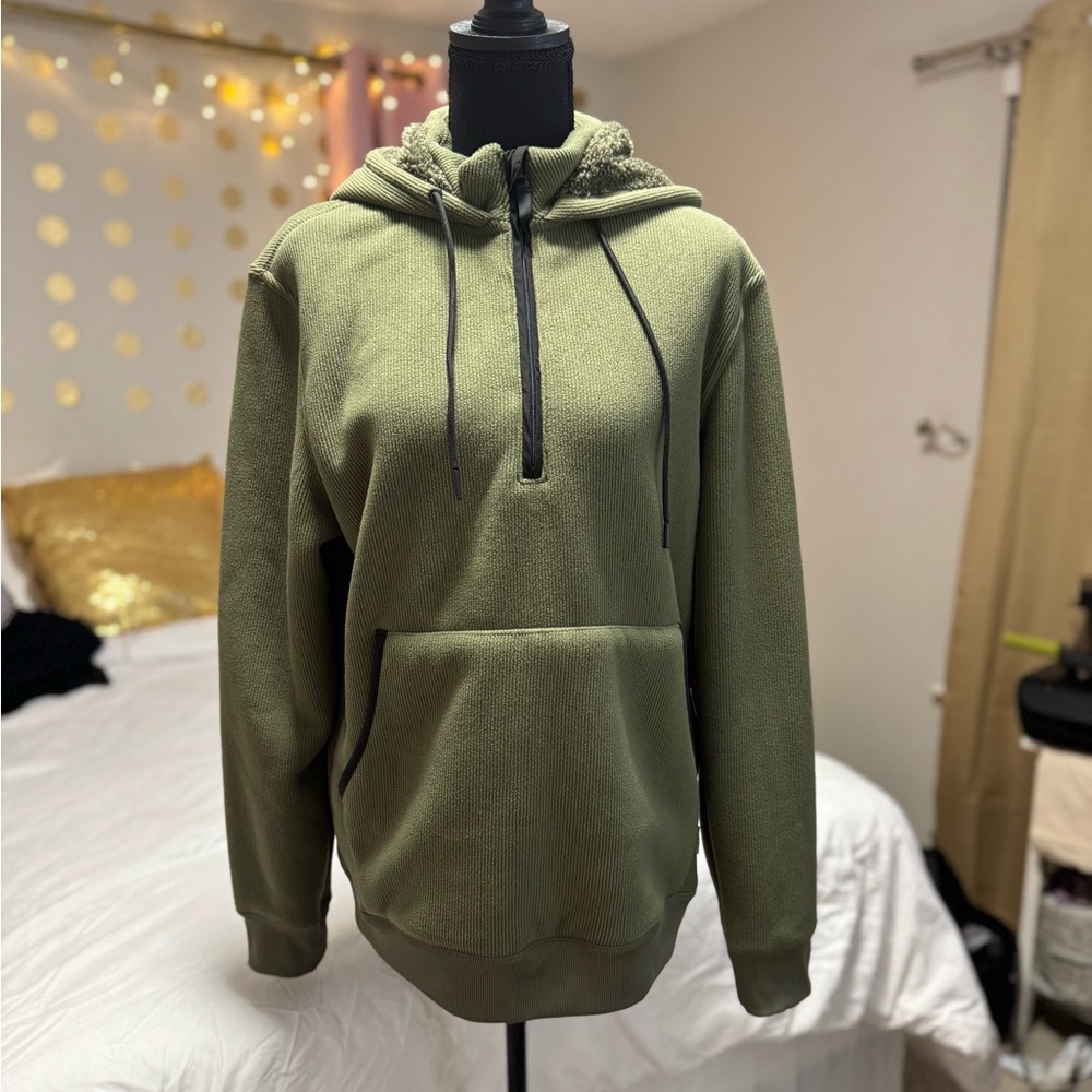 Green Sherpa Lined Hoodie Men’s M